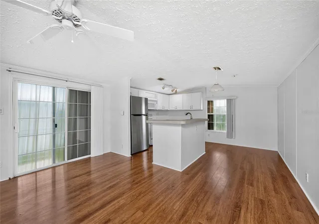 5th image of 10 Holland Dr, Punta Gorda, FL 33950 | MLS# A4698775