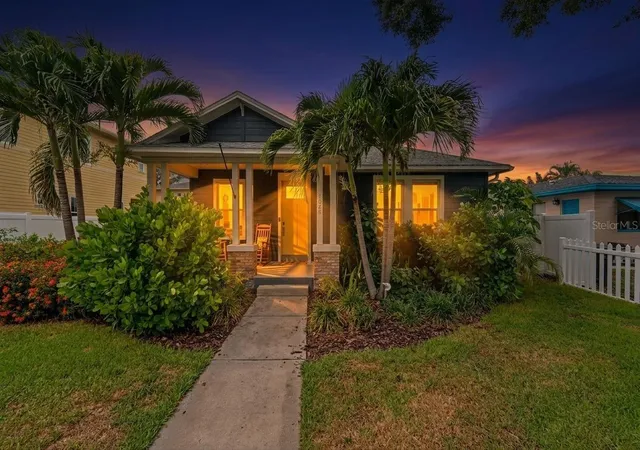Single family home for sale at 1028 5th Street N, ST PETERSBURG, FL 33701 | MLS# TB8525269