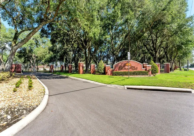 Photo 3 of Land for sale at 6923 Orianna Oaks Dr, Plant City, FL 33567 | MLS# L4963221 | Listing updated on 2026-09-21