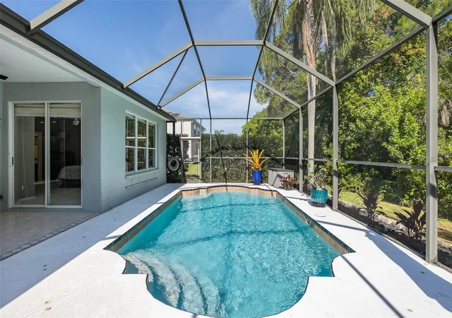 5th image of 12709 Westwood Lakes Blvd, Tampa, FL 33626 | MLS# TB8525286