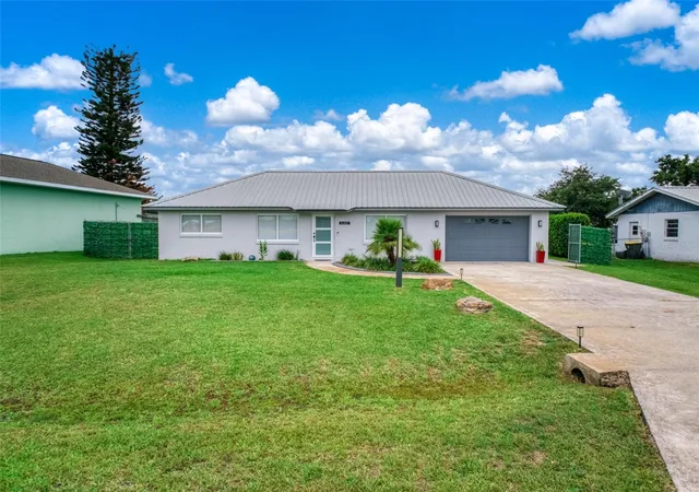 2nd image of 4224 Lake Vista Dr, Sebring, FL 33875 | MLS# P4939215