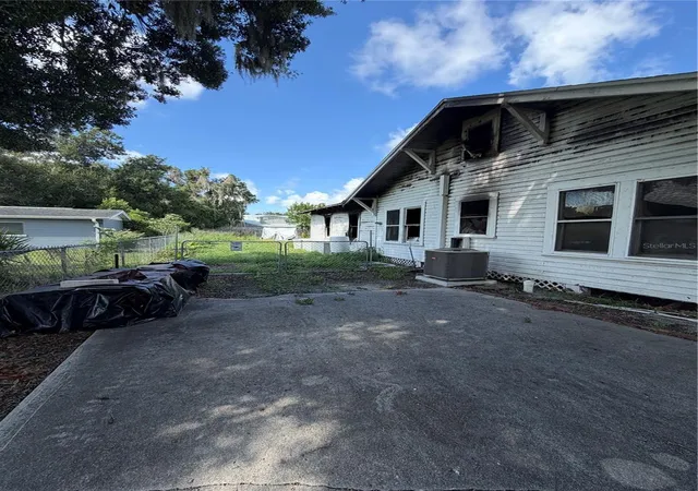 6th image of 512 E Hickory St, Arcadia, FL 34266 | MLS# A4698782