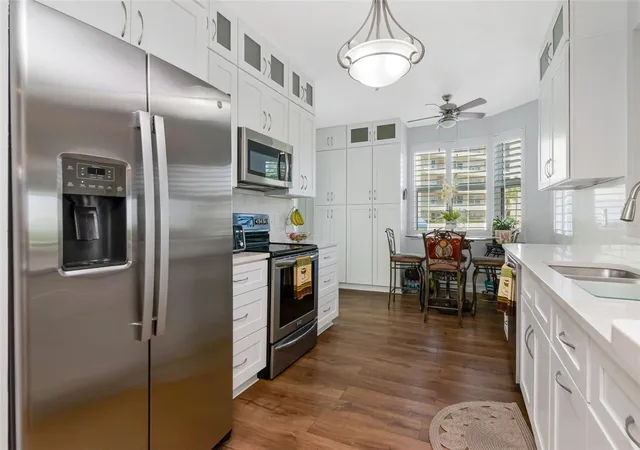 Homes for sale in South Pasadena, FL | 7979 Sailboat Key Blvd S #101, South Pasadena, FL 33707 | MLS# GC541644