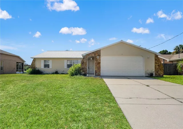 Photo 3 of Single family home for sale at 5510 Alderwood St, Spring Hill, FL 34606 | MLS# TB8525325 | Listing updated on 2026-10-02