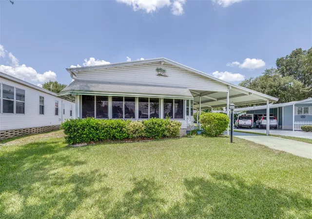 Photo 4 of Manufactured home for sale at 6235 Knotty Pine Dr SE, Winter Haven, FL 33884 | MLS# P4939218 | Listing updated on 2026-08-21