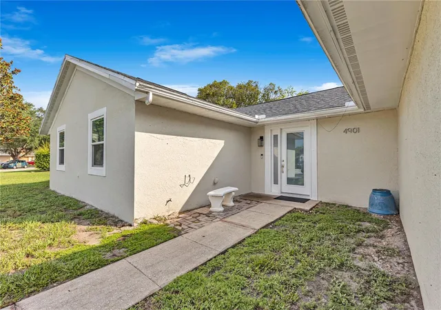 2nd image of 4901 Reginald Rd, Orlando, FL 32829 | MLS# S5152914