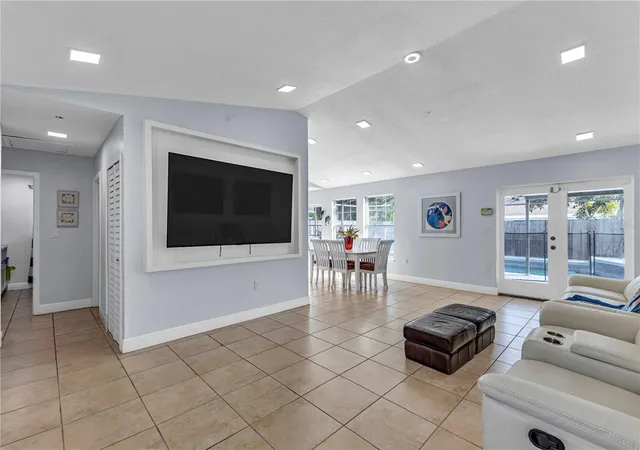 5th image of 4901 Reginald Rd, Orlando, FL 32829 | MLS# S5152914