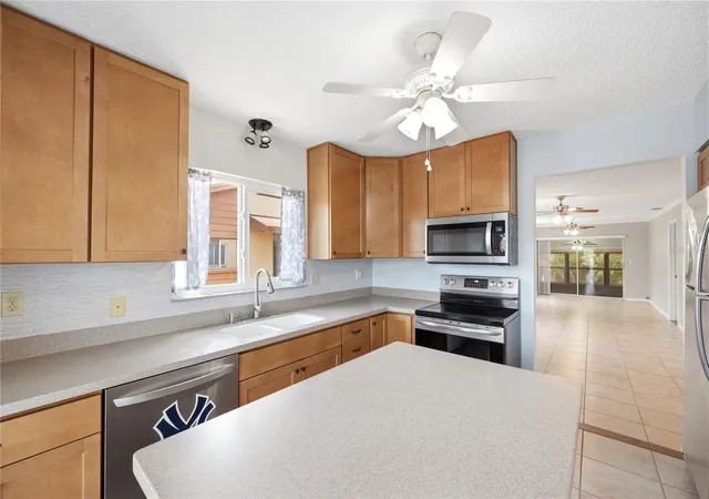 Listing Photo 5 - Condo for sale in building located at 3820 Lighthouse Wy, NEW PORT RICHEY, FL 34652