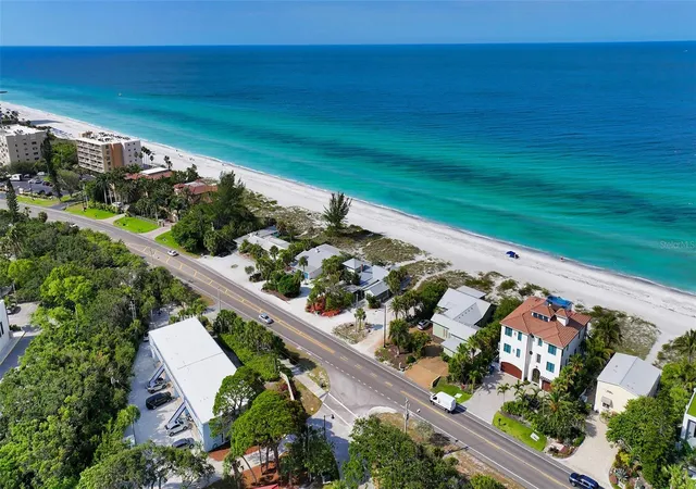 Homes for sale in Longboat Key, FL | 2850 Gulf Of Mexico Dr #4, Longboat Key, FL 34228 | MLS# A4698791