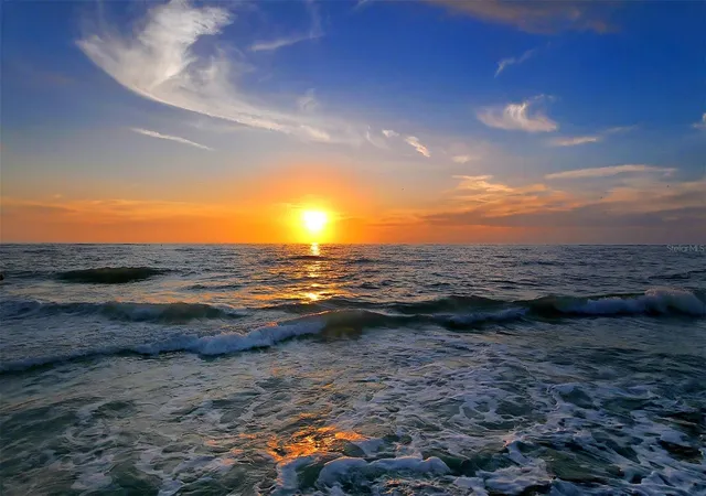 Homes for sale in Longboat Key, FL | 2850 Gulf Of Mexico Dr #4, Longboat Key, FL 34228 | MLS# A4698791