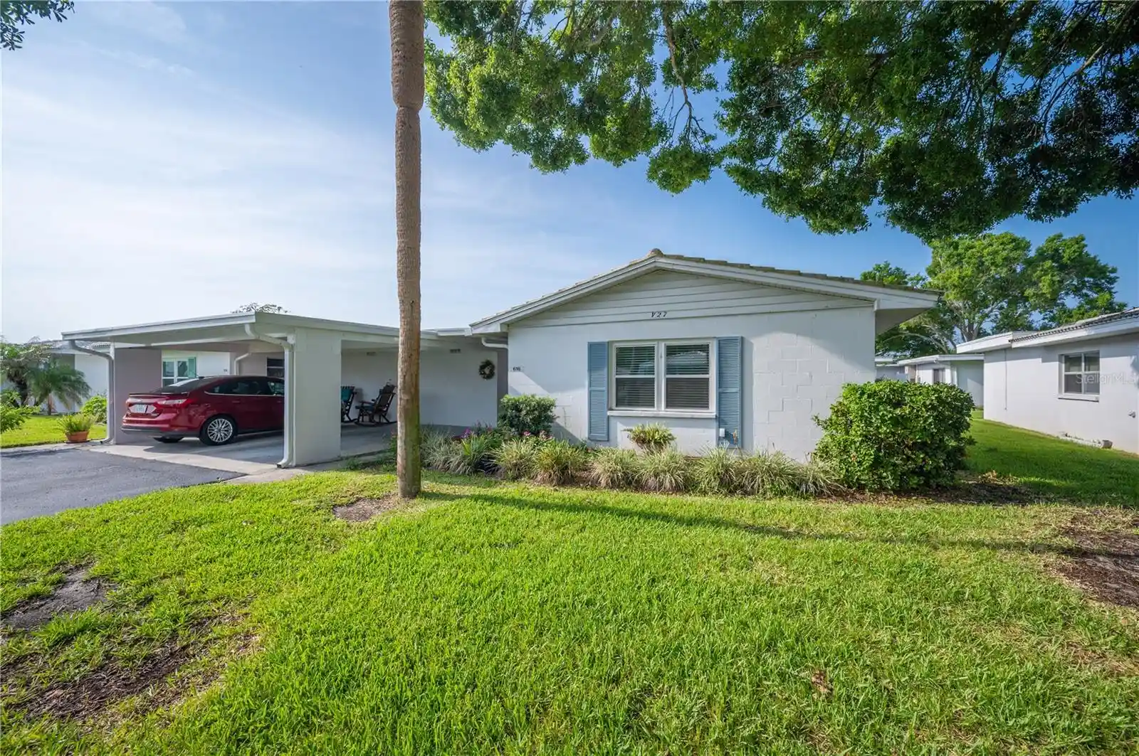 Listing Photo 2 - Condo for sale in 616 Cottage Ln located at 616 Cottage Ln, Lakeland, FL 33803 - Unit #616