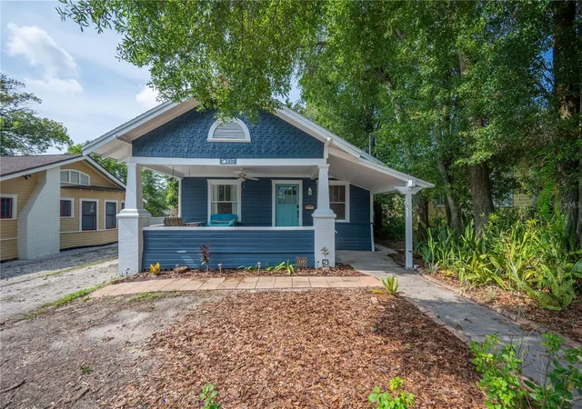 1st image of 817 E Lime St, Lakeland, FL 33801 | MLS# L4963228