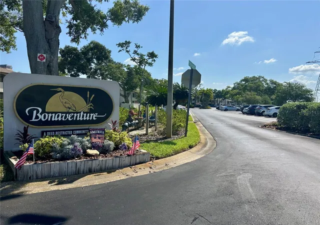 2nd image of 3004 Bonaventure Cir #102, Palm Harbor, FL 34684 | MLS# TB8525348
