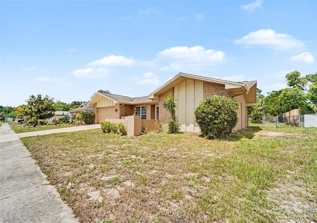 Photo 1 of Single family home for sale at 8321 Briarleaf Ct, Port Richey, FL 34668 | MLS# O6421789 | Listing updated on 2026-10-06