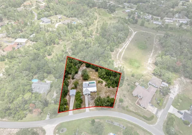 4th image of 7335 Blackbird Ave, Weeki Wachee, FL 34613 | MLS# W7887290