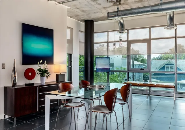 4th image of 10 N Summerlin Ave #14, Orlando, FL 32801 | MLS# O6421801