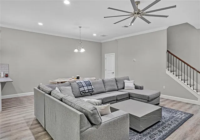 2nd image of 746 Grand Cypress Ln, Tarpon Springs, FL 34689 | MLS# TB8525356