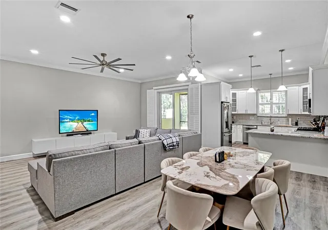3rd image of 746 Grand Cypress Ln, Tarpon Springs, FL 34689 | MLS# TB8525356