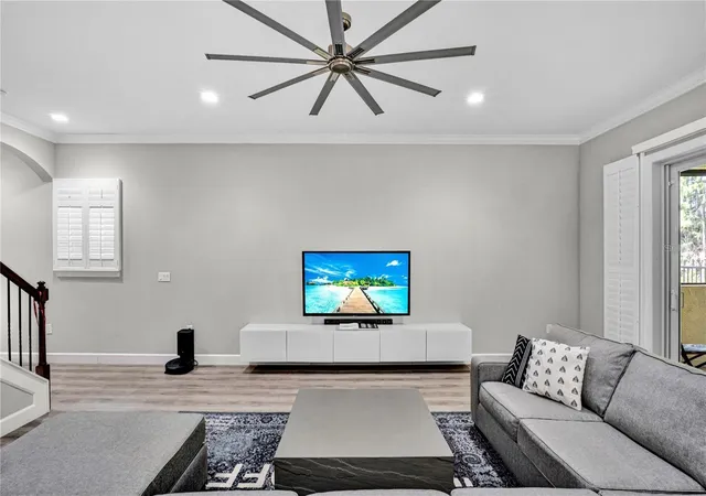 4th image of 746 Grand Cypress Ln, Tarpon Springs, FL 34689 | MLS# TB8525356