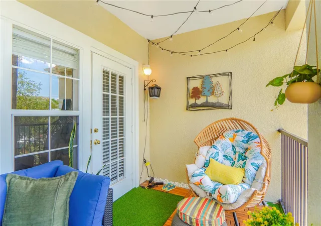 Listing Photo 5 - Condo for sale in building located at 3605 Conroy Rd, Orlando, FL 32839 - Unit #535