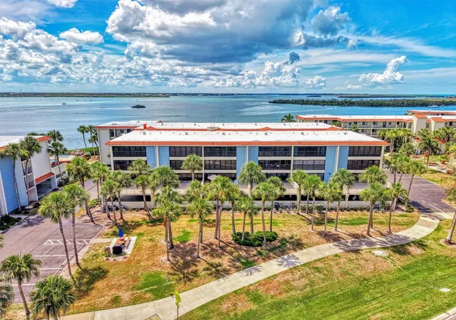 Homes for sale in Englewood, FL | 1551 Beach Rd #309, Englewood, FL 34223 | MLS# A4698801