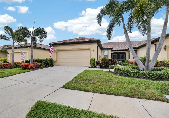 Photo 1 of Single family home for sale at 342 Bluewater Fls Ct, Apollo Beach, FL 33572 | MLS# TB8525371 | Listing updated on 2026-09-20