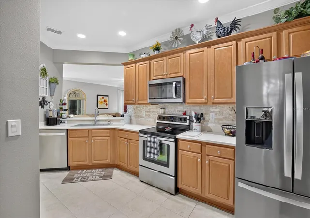 Photo 3 of Single family home for sale at 342 Bluewater Fls Ct, Apollo Beach, FL 33572 | MLS# TB8525371 | Listing updated on 2026-09-20