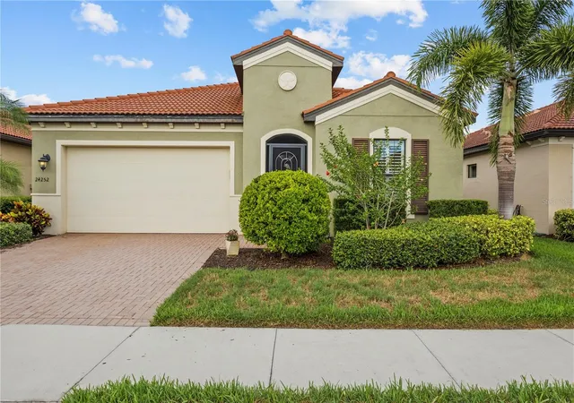 3rd image of 24252 Gallberry Dr, Venice, FL 34293 | MLS# N6144907