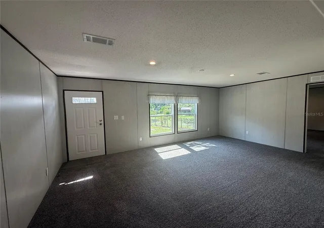 Homes for sale in Mulberry, FL | 3320 Royal Oak Dr W, Mulberry, FL 33860 | MLS# B4902304
