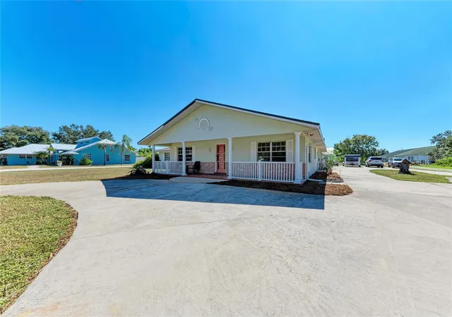 3rd image of 1499 17Th St W, Palmetto, FL 34221 | MLS# N6144908