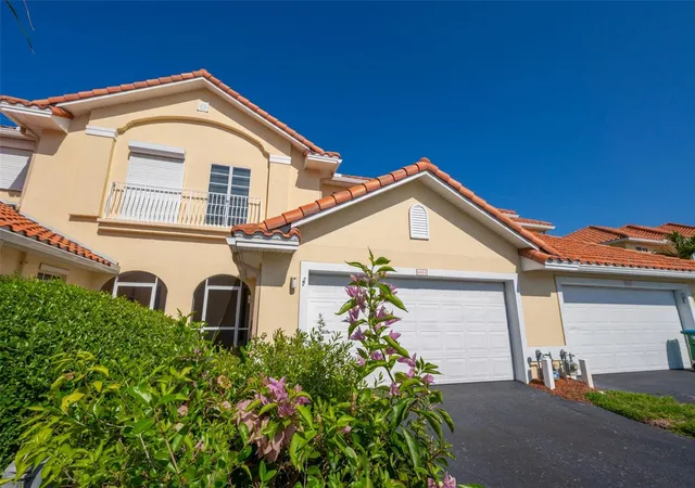 Townhouse for sale at 8414 Maria Ct #5, CAPE CANAVERAL, FL 32920 | MLS# O6421839