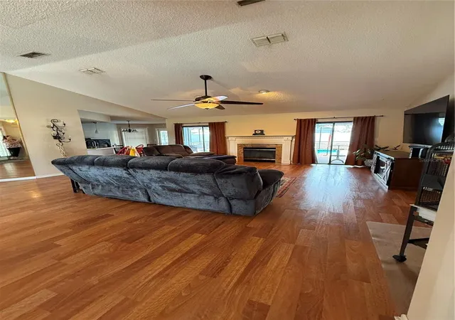 Photo 2 of Single family home for sale at 9231 Eldridge Rd, Spring Hill, FL 34608 | MLS# W7887294 | Listing updated on 2026-08-01