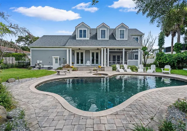 3rd image of 2 Hickory Ln, Daytona Beach, FL 32118 | MLS# V4949998