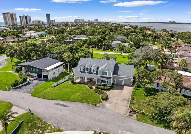 Homes for sale in Daytona Beach, FL | 2 Hickory Ln, Daytona Beach, FL 32118 | MLS# V4949998