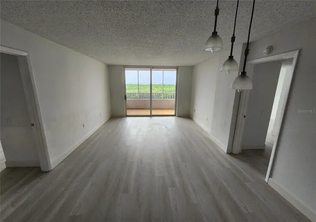 5th image of 2333 Feather Sound Dr #A607, Clearwater, FL 33762 | MLS# TB8525391