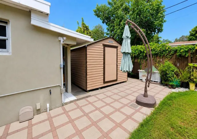 5th image of 2311 N 58Th Ter, Hollywood, FL 33021 | MLS# S5152918