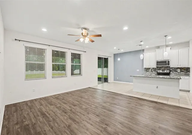 3rd image of 12112 Ledbury Commons Dr, Gibsonton, FL 33534 | MLS# O6421849