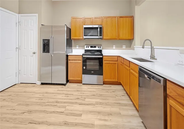 5th image of 6292 Twain St #102, Orlando, FL 32835 | MLS# O6421853