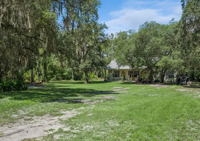 Photo 3 of Single family home for sale at 5500 Ventura Acres Rd, Groveland, FL 34736 | MLS# G5114586 | Listing updated on 2026-09-05