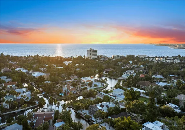 Homes for sale in Sarasota, FL | 412 Treasure Boat Wy, Sarasota, FL 34242 | MLS# A4698813