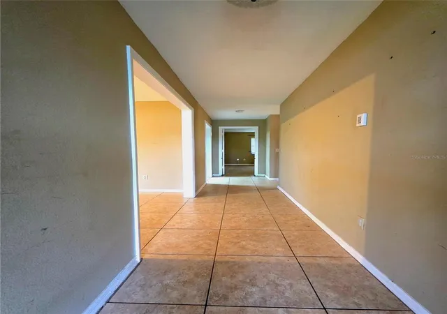 2nd image of 125 Oak Cir, Ocala, FL 34472 | MLS# G5114588