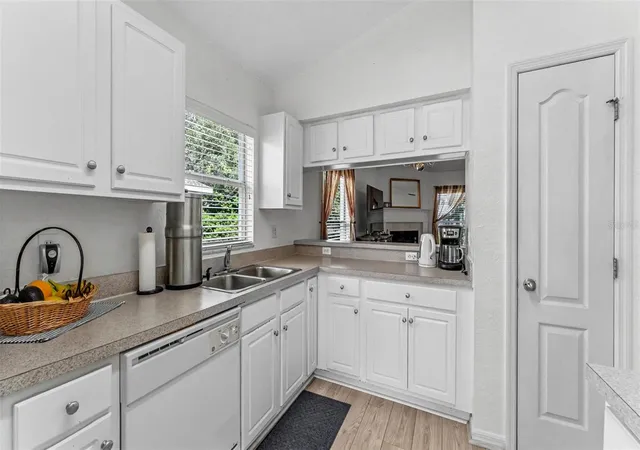 5th image of 1754 Turtle Rock Dr, Lakeland, FL 33803 | MLS# L4963238