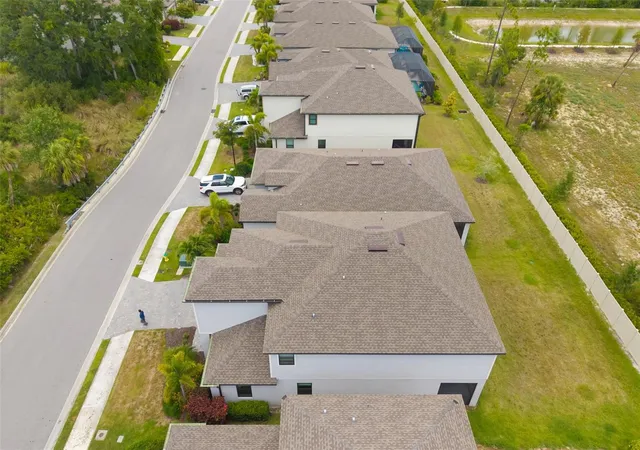5th image of 19524 Fishhawk Trl, Venice, FL 34293 | MLS# A4698820