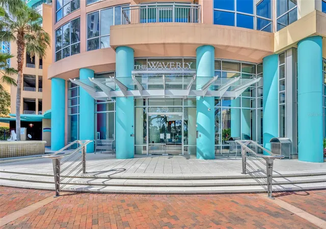 Photo 1 of Condo for sale at 322 E Central Blvd #1913, Orlando, FL 32801 | MLS# O6421881 | Listing updated on 2026-08-12