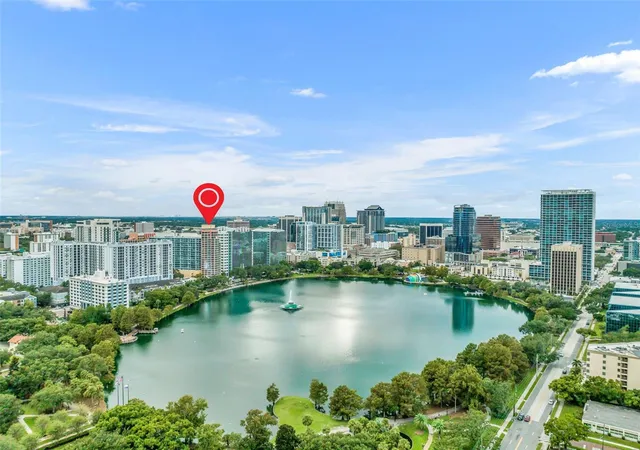 Photo 3 of Condo for sale at 322 E Central Blvd #1913, Orlando, FL 32801 | MLS# O6421881 | Listing updated on 2026-08-12