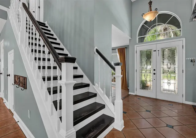 4th image of 601 Red Maple Ct, Oviedo, FL 32765 | MLS# O6421892