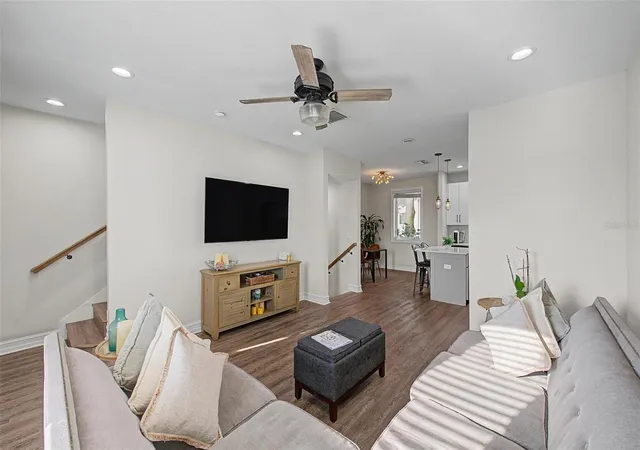 Photo 2 of Townhouse for sale at 1527 N Morgan St, Tampa, FL 33602 | MLS# TB8525433 | Listing updated on 2026-08-13