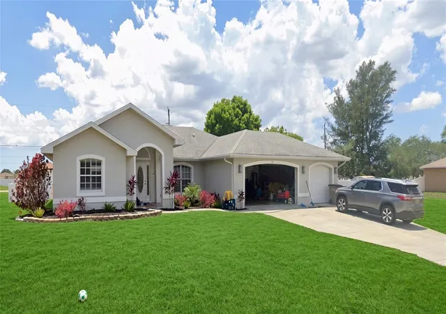 Photo 1 of Sale Pending at 918 Ne 17th Street, Cape Coral, FL 33909 | MLS# O6421895 | Listing updated on 2026-09-17
