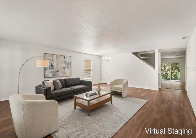 Photo 4 of Single family home for sale at 1544 Algonkin Loop, Orlando, FL 32828 | MLS# O6421897 | Listing updated on 2026-10-06