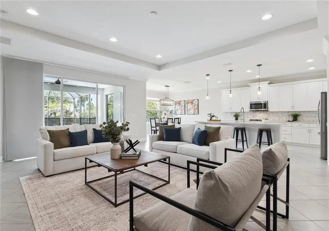 image of 464 Wedgeworth Ln, Deland, FL 32724 | MLS# O6421904